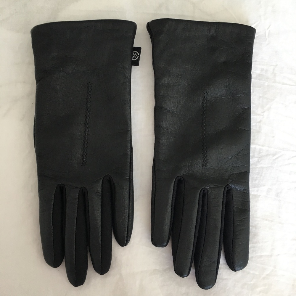 Isotoner black leather gloves